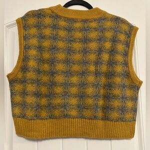 ZARA patterned sweater vest.